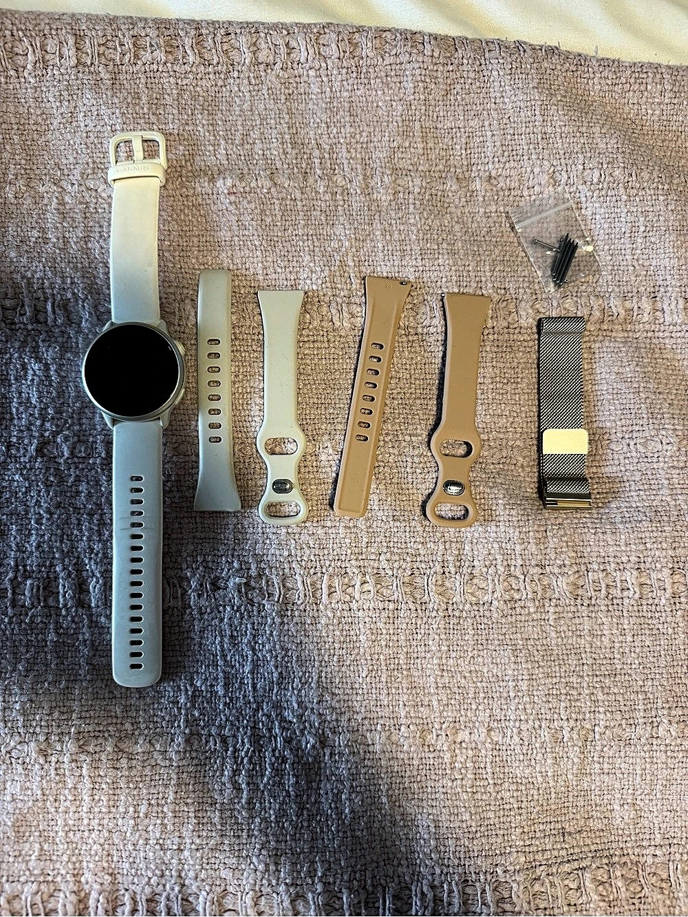Garmin vívoactive 6 GPS Smartwatch with Bands